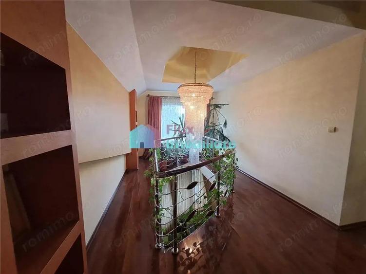 Vila cu 20 ari teren in Scheia - 12