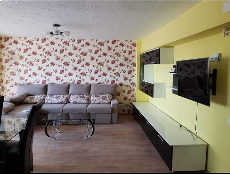 Apartament doua camere ultracentral, bloc Romarta, de inchiriat. - 2