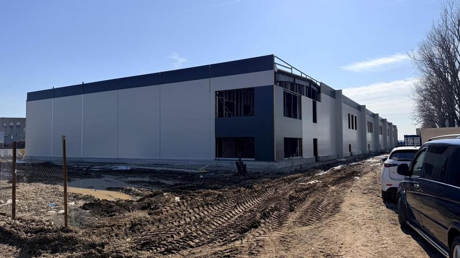 Spațiu industrial, de 535 mp, în Petrăchioaia