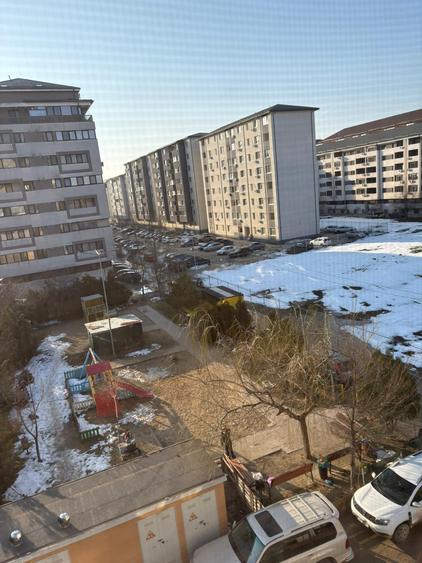 Apartament 3 camere – complet mobilat și utilat – Str. Tineretului 37 - 20