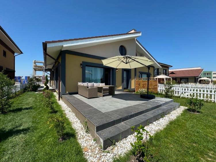 Duplex cu 5 camere cu Teren 600 Mp în Odăi