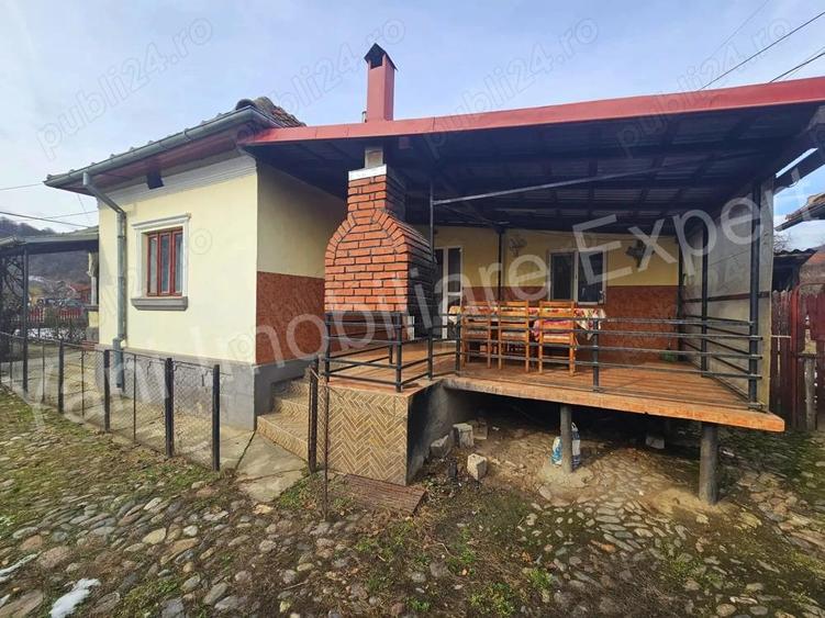 Casa de vanzare in comuna Corbeni, sat Oe?tii Pamanteni, jude? Arge?. - 5