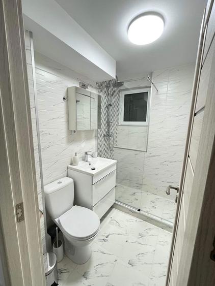 Inchiriez apartament P-uri centru, faleza, elice, nespalata - 8