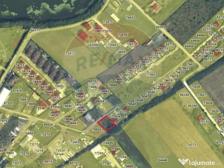 Teren intravilan 500mp Crevedia / Samurcasi - 3