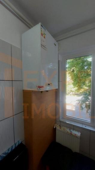 Apartament cu 3 camere semidecomandat în Tomis Nord