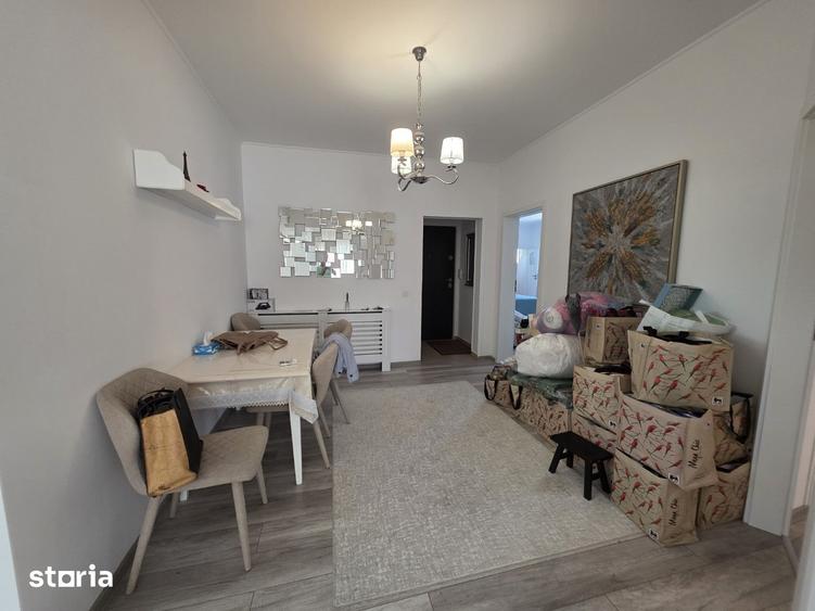Apartament cu 4 camere în Armeneasca