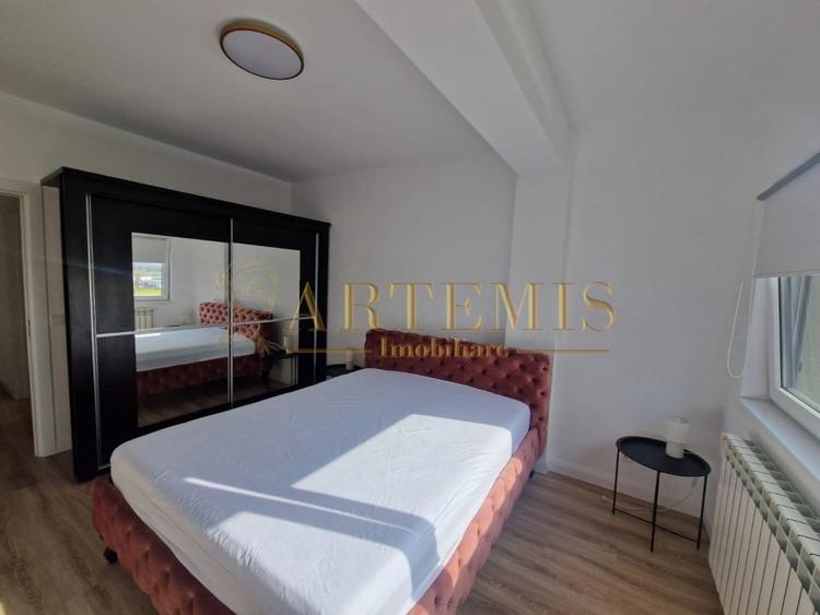 Apartament de 2 camere, decomandat, 70 mp., zona Indepedentei - 3