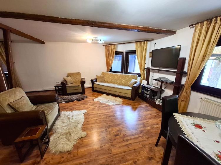 Vila de vânzare în Lepșa – Refugiul tău din inima Munților Vrancei - 7