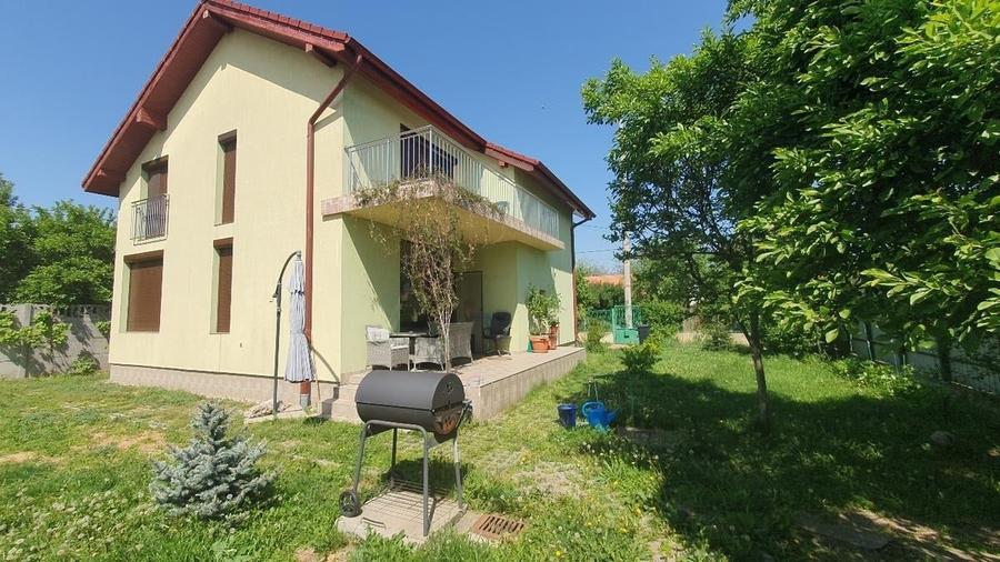 Casă individuală pe colț, zonă liniștită, direct de la proprietar - 13