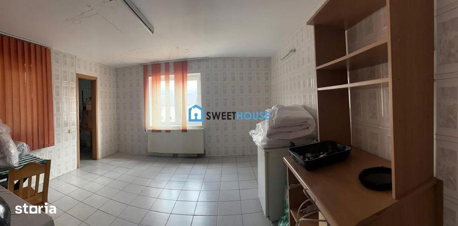 Hotel de vanzare in inima Branului - 2