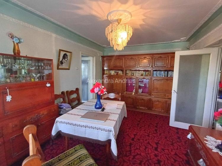 Apartament 3 camere - etaj 3 - Podu Ros