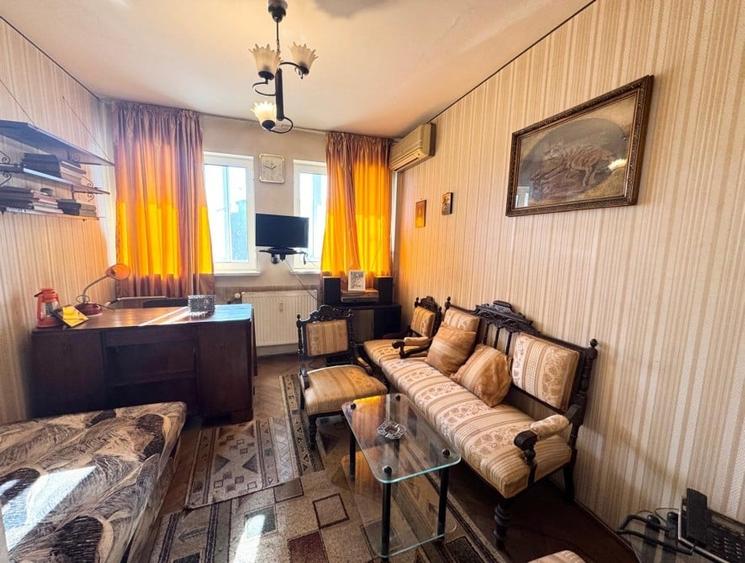 Apartament 3 camere, etaj 1, metrou Victoriei - 1