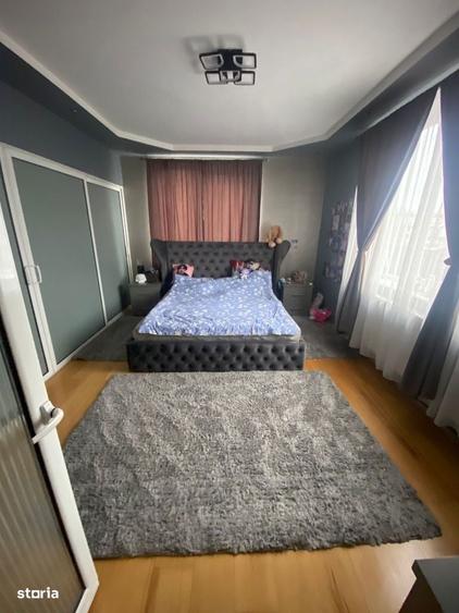 De vanzare CASA cu 3 hale in curte cu 16 ari teren la DN - 14