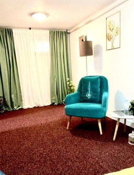 Vila deosebita aproape de Gara de Nord,construita in 1997,renovata 2020,8 camere - 11