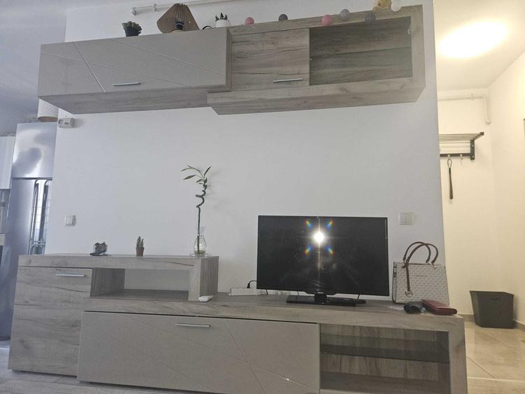 Garsonieră decomandată în Militari
