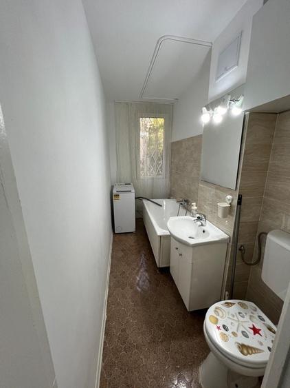 Garsonieră decomandată în Brâncoveanu
