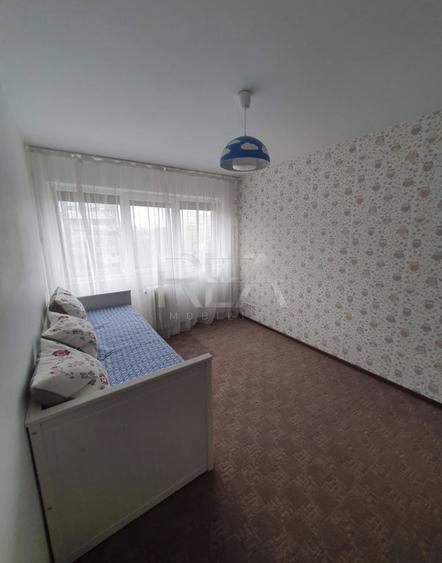 Apartament cu 3 camere decomandat, mobilat în Drumul Taberei