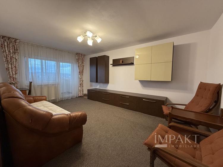 Apartament cu 4 camere decomandat, mobilat în Gheorgheni