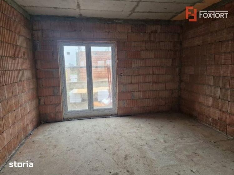 Casă cu 3 camere cu Teren 307 Mp în Remetea Mare