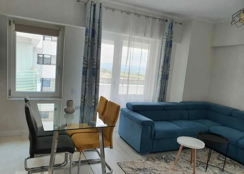 Apartament cu 2 camere semidecomandat, mobilat în Copou