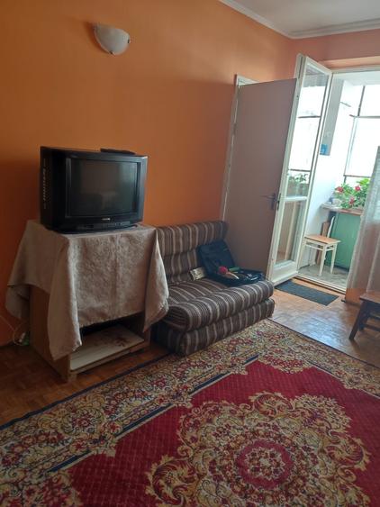 Garsonieră semidecomandată în Gării