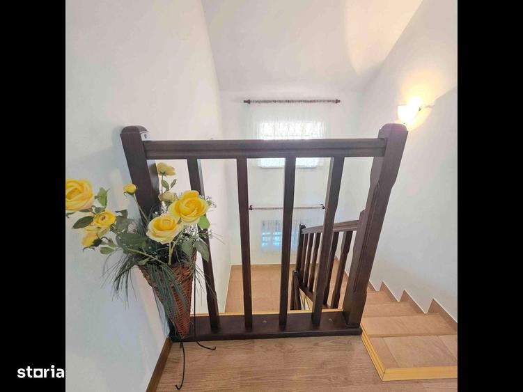 Casă cu 3 camere în Turcheș