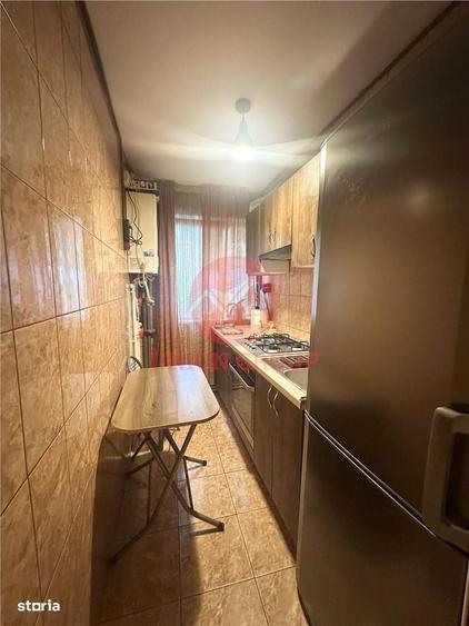 Apartament cu 2 camere semidecomandat în Casa de Cultură