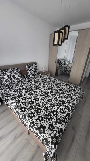 Apartament cu 2 camere decomandat în Florești
