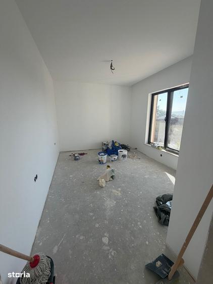 Casă cu 4 camere cu Teren 509 Mp în Cetate