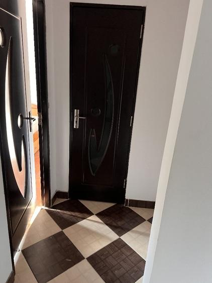 Apartament cu 2 camere nedecomandat în Central