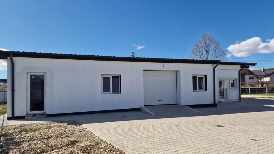 Spațiu industrial, de 260 mp, în 9 Mai
