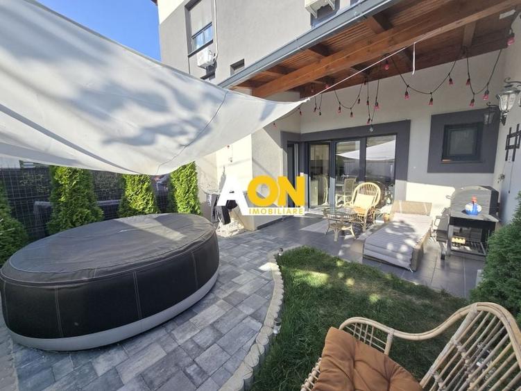 Casa 5 Camere, 3 Bai, Zona Micesti - 1