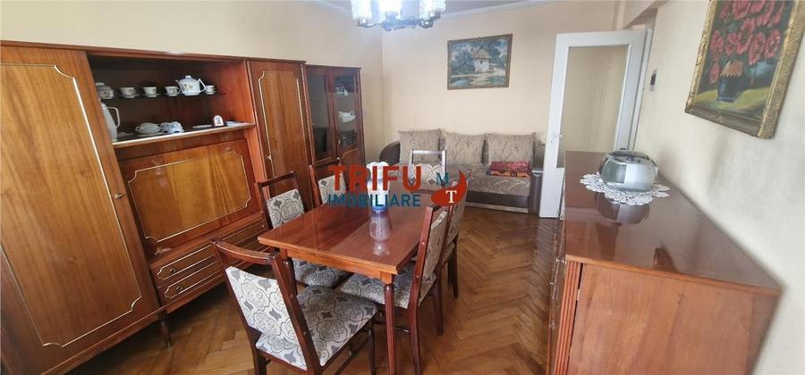 Apartament 3 camere decomandat et.3 zona Mercur - 2