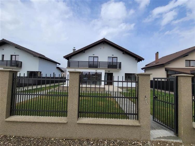 EXPLOREAZA 3D! In apreciata prezentare, pe calitativ certificat, Harman, Brasov - 5