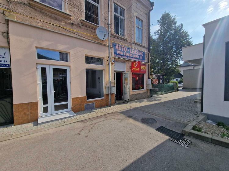 Inchiriere Spatiu Ultracentral Campulung Moldovenesc - 8