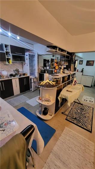 APARTAMENT 4 CAMERE - 2