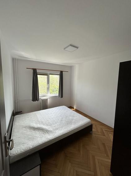 Apartament cu 4 camere de inchiriat - 7
