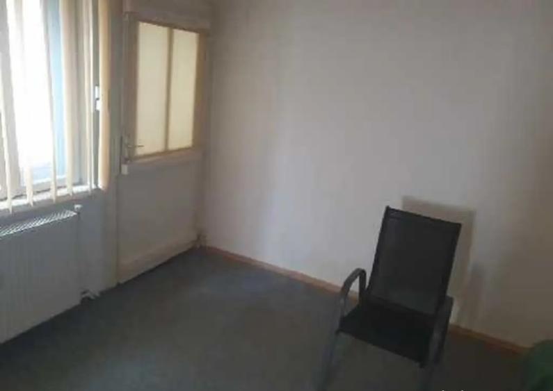 Imobil de vinzare - 7