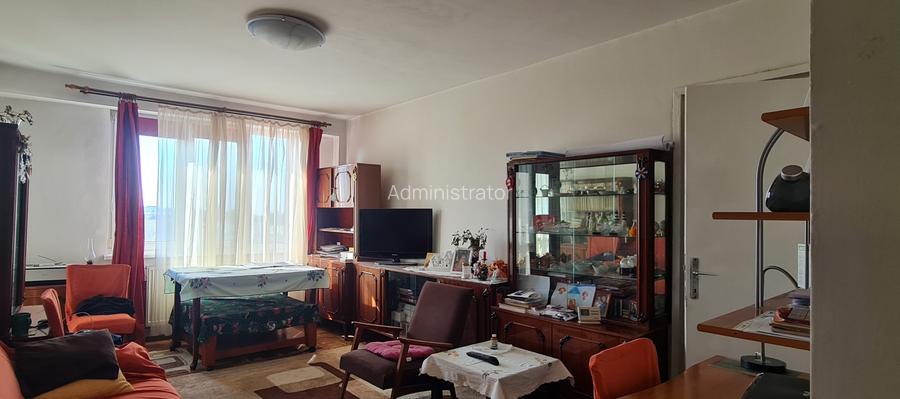Apartament cu 3 camere circular în Vlahuță Apartament cu 3 camere circular în Vlahuță