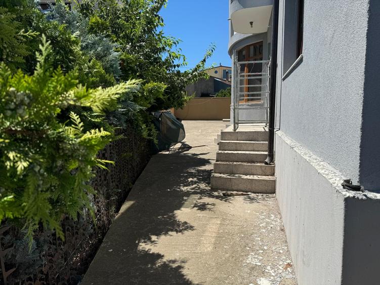 Vânzare/Inchiriere Azil Modern în Techirghiol - Parter + 3 Etaje - 14