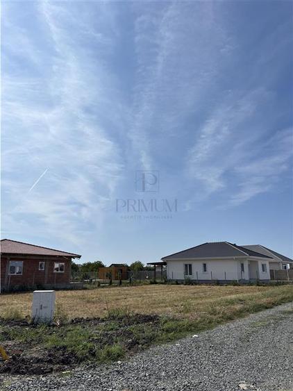 Teren intravilan de 636 mp, în Moșnița Veche