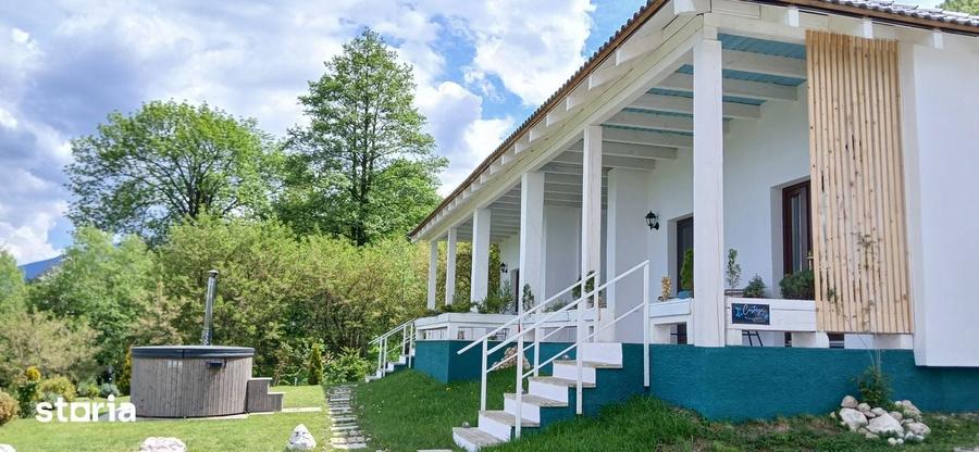 Proprietate speciala in Bran-Predelut cu 2 case - priveliste 180* - 1