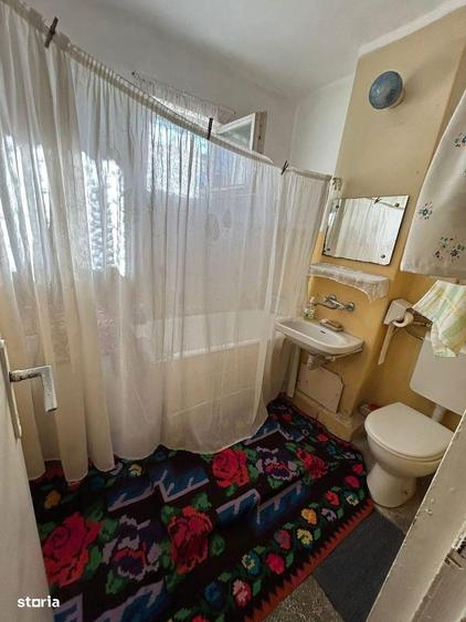 De vanzare 3 camere, 2 bai, doua balcoane, etaj intermediar, 51.000 - 5