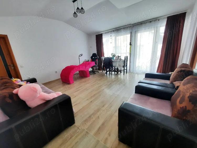 Casa de vanzare din caramida - 5