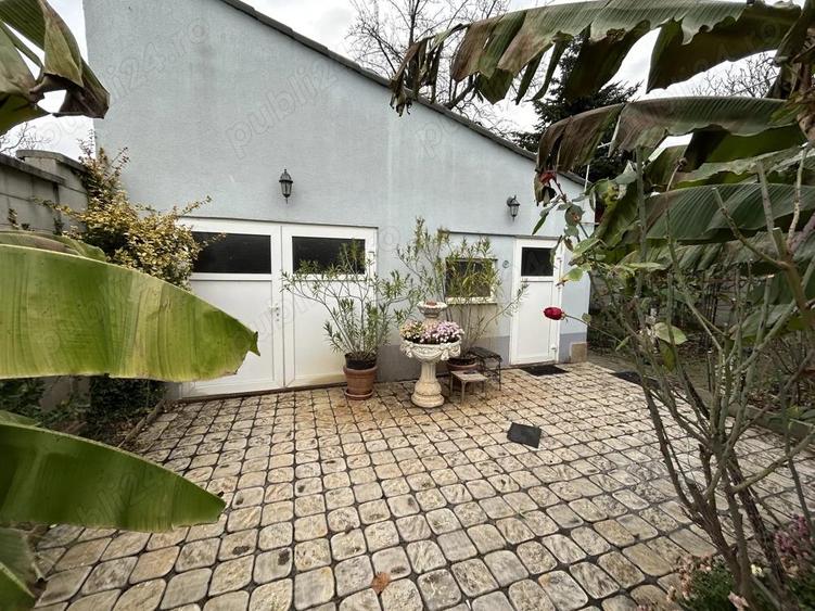 Vand casa mare, din caramida,situata in Parneava, st.972 mp, sc.230 mp - 11