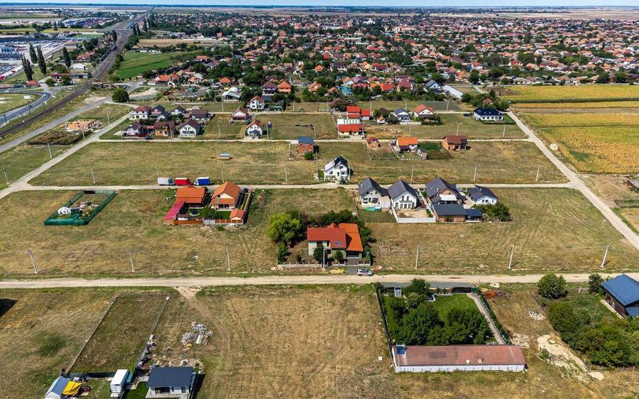 REDUCERE Casa noua, spa?ioasa, in cartierul reziden?... - 5