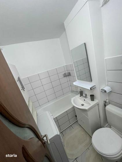 Inchiriez Garsoniera Tractorul - 6