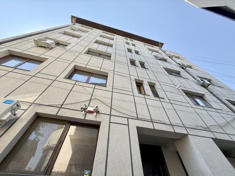 Cladire birouri P+5, Splaiul Unirii, inchiriata - 1