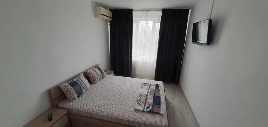 Apartament 2 camere, decomandat, 52 mp, ac, balcon, metrou, Dristor - 1