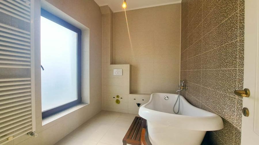 Casa 4 camere de vanzare Otopeni | Ferme | Piscina incalzita | 2 locuri parcare - 11